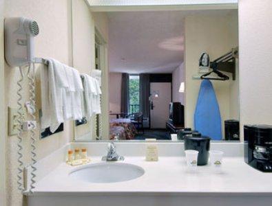 Days Inn Lake Norman Cornelius Quarto foto