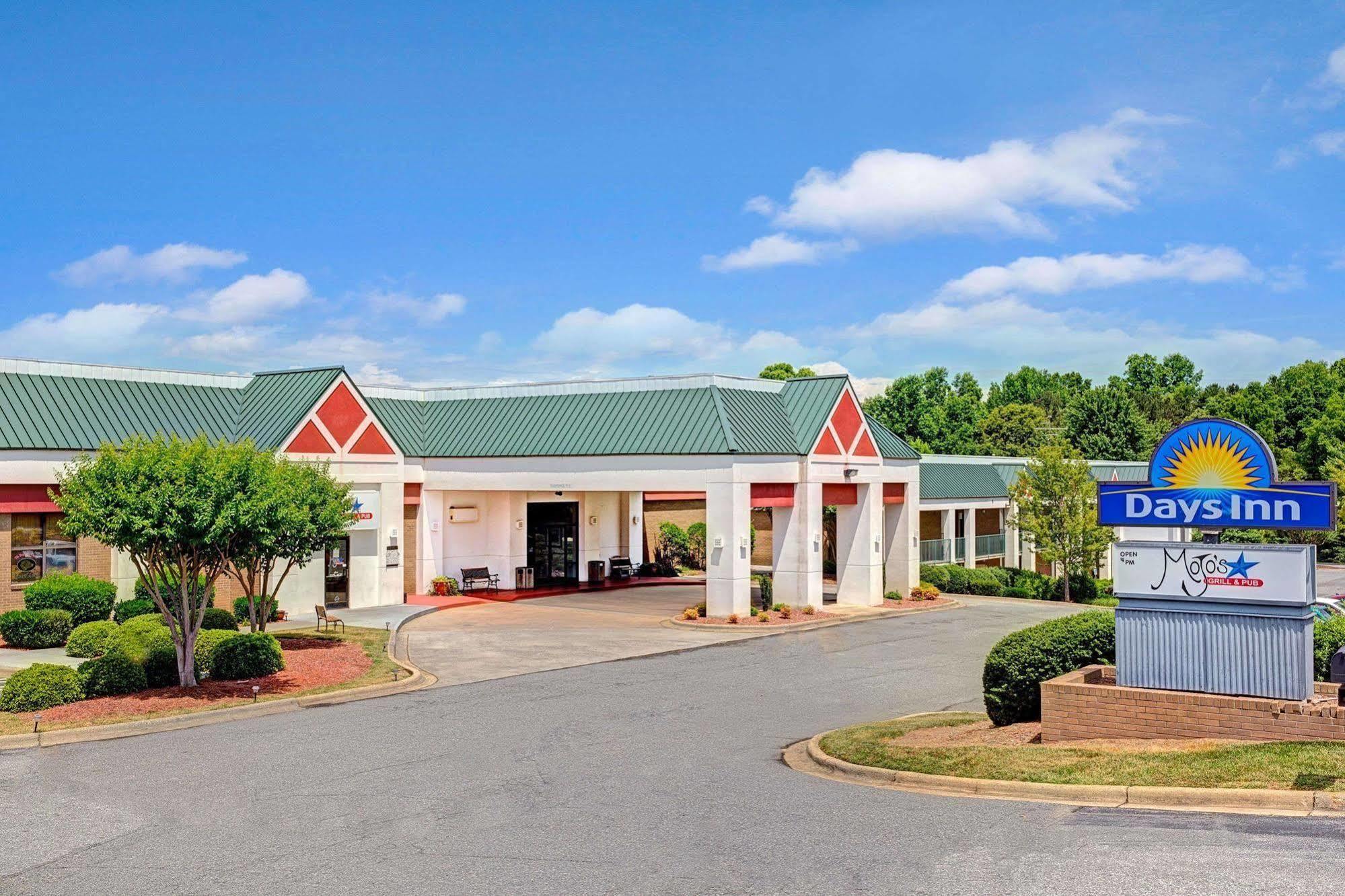 Days Inn Lake Norman Cornelius Exterior foto